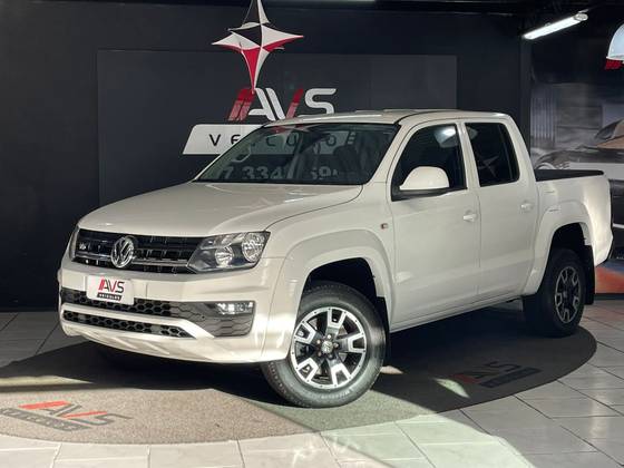 VOLKSWAGEN AMAROK 3.0 V6 TDI DIESEL COMFORTLINE CD 4MOTION AUTOMÁTICO